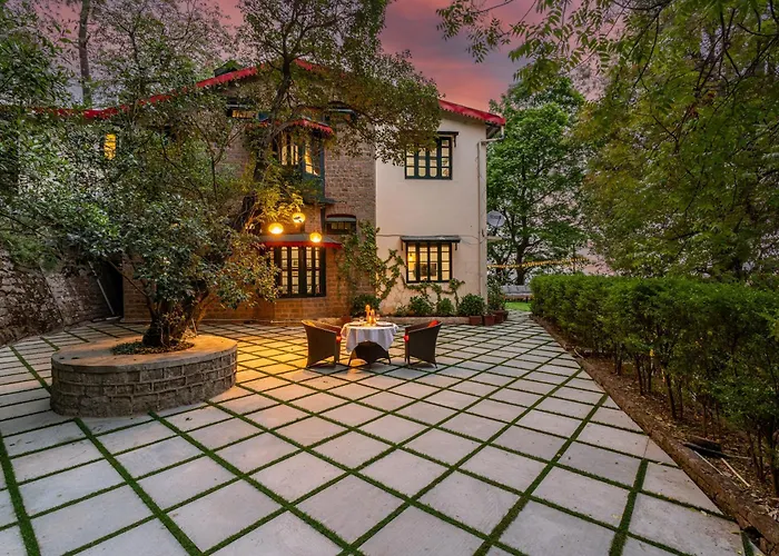 Saffronstays Kashi Villa Kasauli